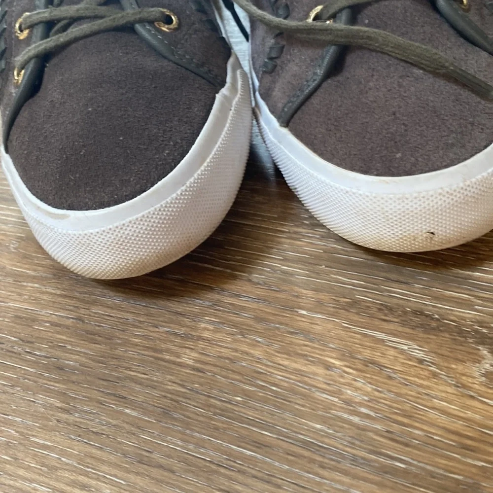 Jack Rogers woman’s brown sneakers, size 8.5